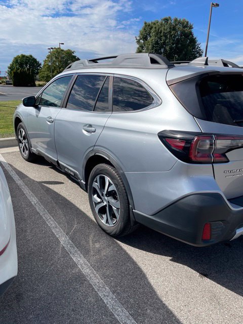 Used 2021 Subaru Outback Limited w/ Popular Package #2 AWD/4WD image 3
