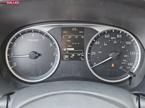 New 2025 Nissan Kicks Play S image 12