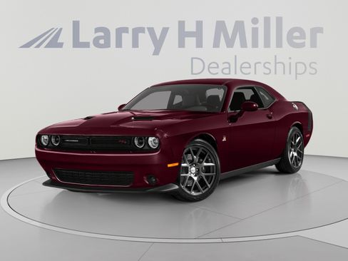 Used 2018 Dodge Challenger R/T Scat Pack w/ Leather Interior Group RWD image 1