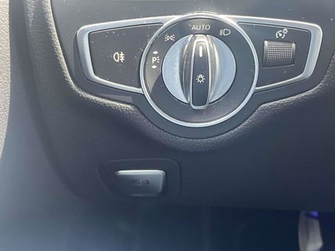 Certified 2020 Mercedes-Benz C 300 4MATIC Sedan image 31