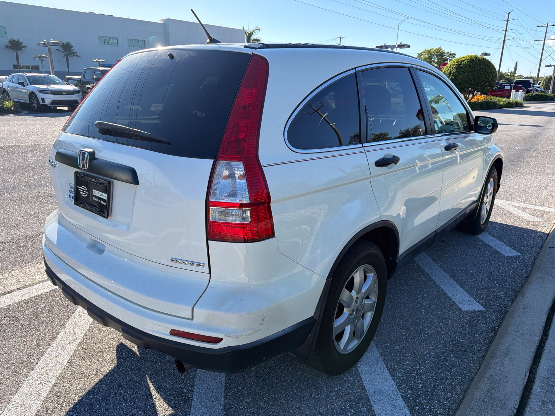 Used 2011 Honda CR-V SE image 9
