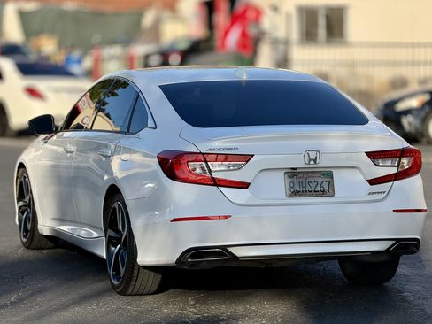Used 2019 Honda Accord Sport image 7