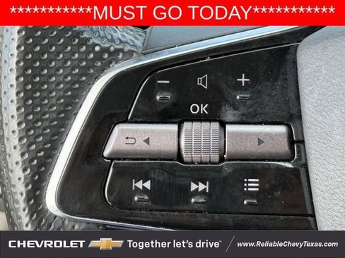 Used 2023 Nissan Ariya AWD image 14