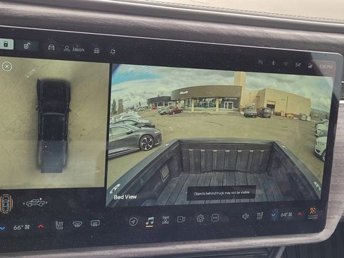 Used 2022 Rivian R1T Adventure image 28