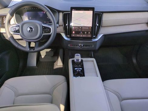 New 2026 Volvo XC90 B6 Plus w/ Protection Package Premier AWD/4WD image 11