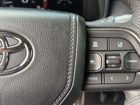 New 2026 Toyota Tundra Limited AWD/4WD image 26