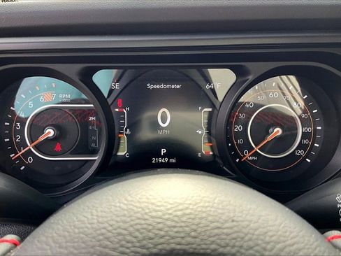 Used 2024 Jeep Wrangler Unlimited Rubicon image 20