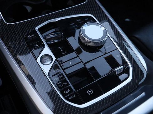 Used 2025 BMW X5 M60i image 22