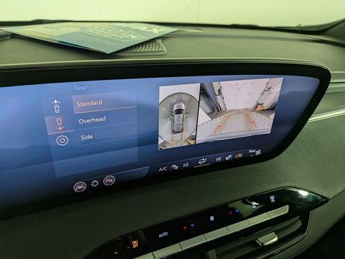 Certified 2025 Buick Enclave Sport Touring image 31