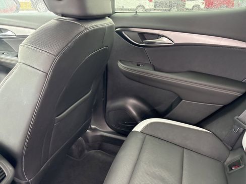 Used 2025 Buick Envision Sport Touring image 18