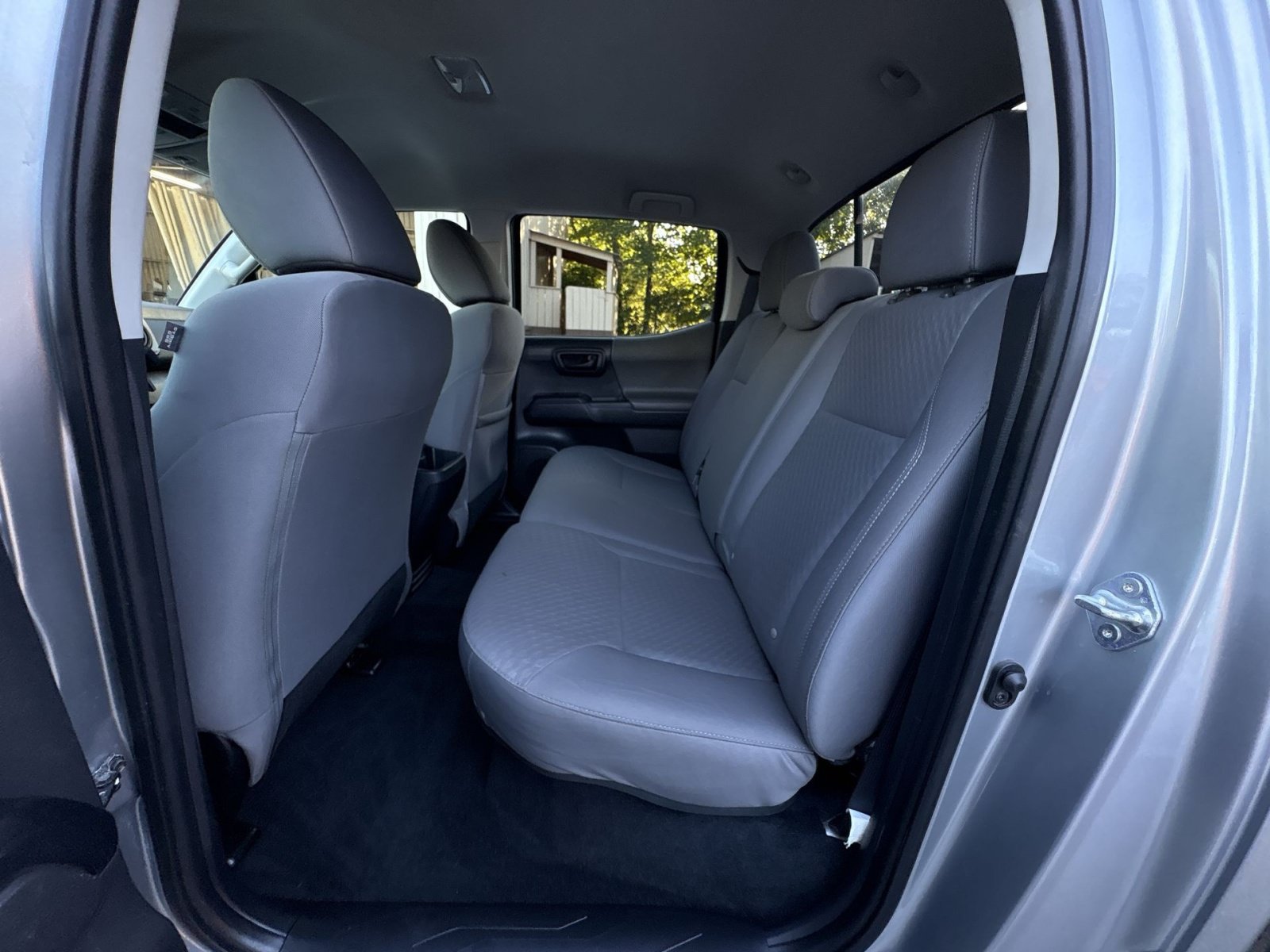 Used 2023 Toyota Tacoma SR AWD/4WD image 24