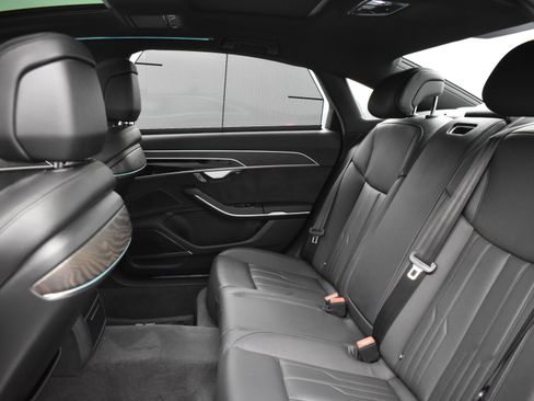 Used 2022 Audi A8 L 3.0T w/ Executive Package image 8