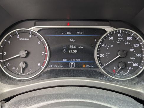 Used 2025 Nissan Sentra SV FWD image 20
