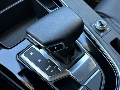 Used 2025 Audi A4 2.0T Premium w/ Convenience Package image 22