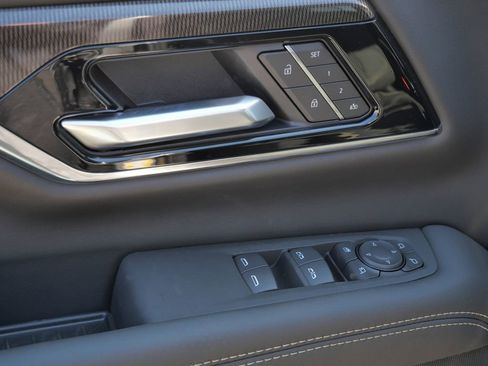 New 2026 GMC Yukon Elevation w/ Elevation Premium Package AWD/4WD image 45