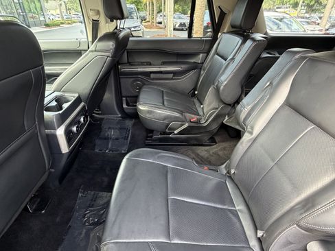 Used 2022 Ford Expedition XLT AWD/4WD image 31