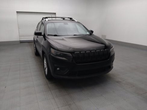 Used 2019 Jeep Cherokee Latitude w/ Popular Appearance Group FWD image 14