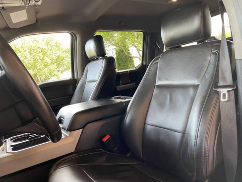 Used 2018 Ford F250 Lariat w/ Chrome Package AWD/4WD image 13