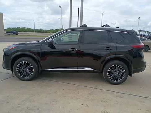 New 2026 Nissan Rogue Platinum w/ Platinum Premium Package AWD/4WD image 4