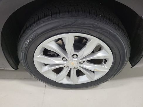 Used 2024 Chevrolet Malibu LT FWD image 38