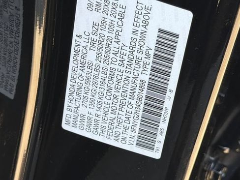Certified 2025 Honda Pilot Sport image 36