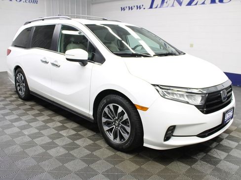 Used 2021 Honda Odyssey EX-L image 3