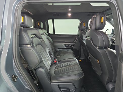 Used 2022 Rivian R1S Launch Edition Quad AWD/4WD image 23
