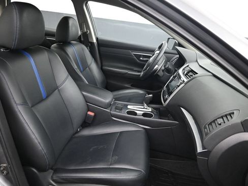 Used 2018 Nissan Altima 2.5 SR w/ SR Special Edition FWD image 15