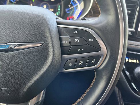 Used 2021 Chrysler Pacifica Pinnacle image 29