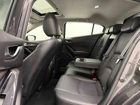 Used 2017 MAZDA MAZDA3 Grand Touring w/ Premium Equipment Package image 16