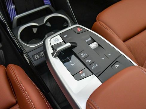 New 2026 BMW X2 xDrive28i w/ Technology Package image 23