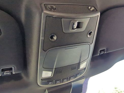 Used 2019 Ford F150 Lariat w/ Equipment Group 502A Luxury image 20