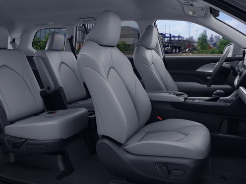 New 2026 Toyota Grand Highlander FWD image 20