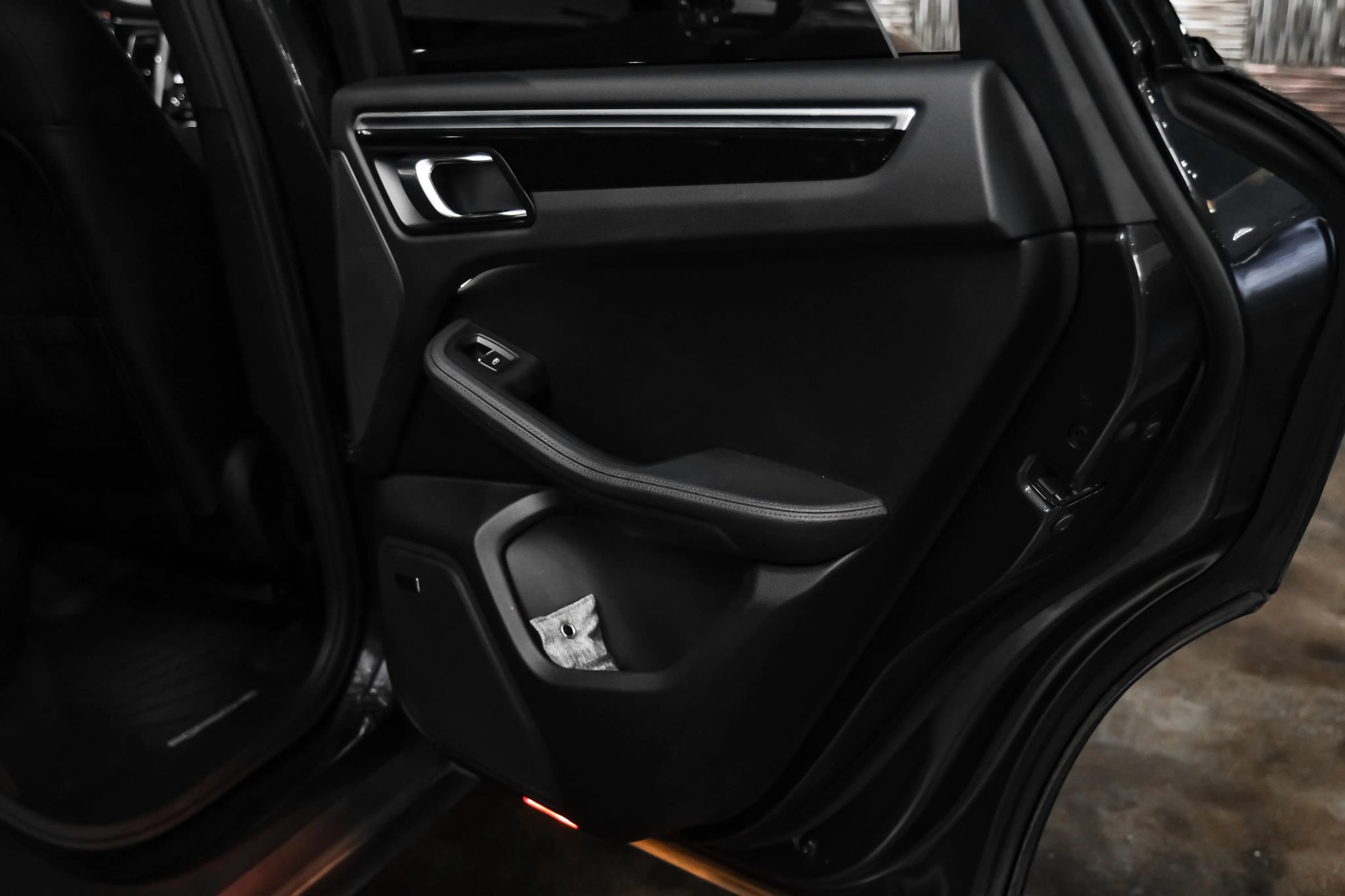 Used 2017 Porsche Macan S AWD/4WD image 42