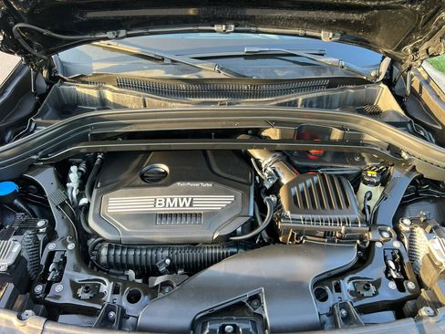 Used 2022 BMW X2 xDrive28i w/ Convenience Package AWD/4WD image 39