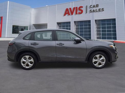 Used 2025 Honda HR-V LX image 5