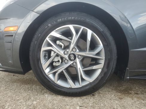 Used 2023 Hyundai Sonata SEL FWD image 7