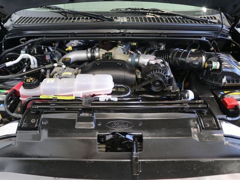 Used 2001 Ford F250 XLT image 14