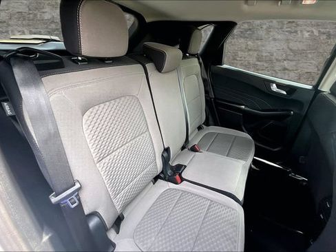 Used 2021 Ford Escape SE w/ Cold Weather Package AWD/4WD image 24