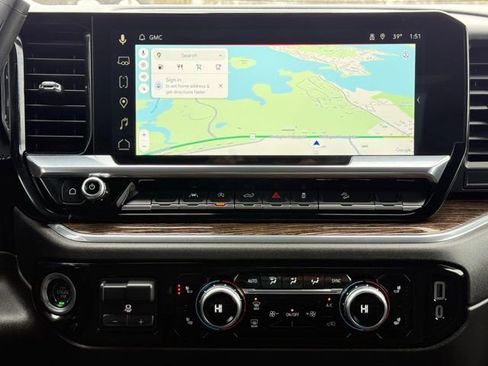 Used 2023 GMC Sierra 1500 SLE image 27