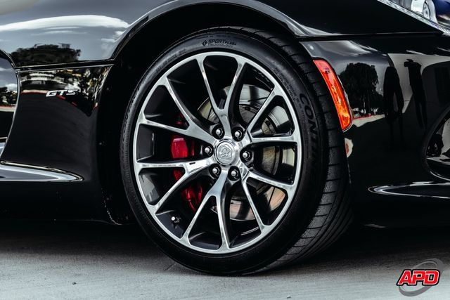 Used 2014 SRT Viper GTS w/ GTS Laguna Interior Package RWD image 65