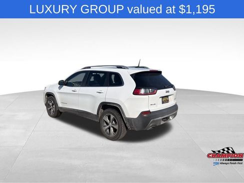 Used 2019 Jeep Cherokee Limited w/ Luxury Group image 3