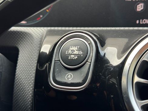 Used 2020 Mercedes-Benz A 220 image 23