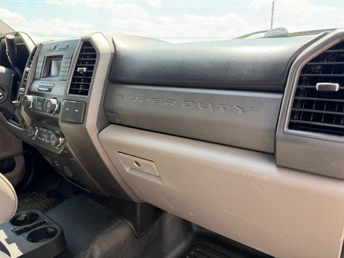 Used 2019 Ford F450 XL w/ XL Value Package RWD image 29