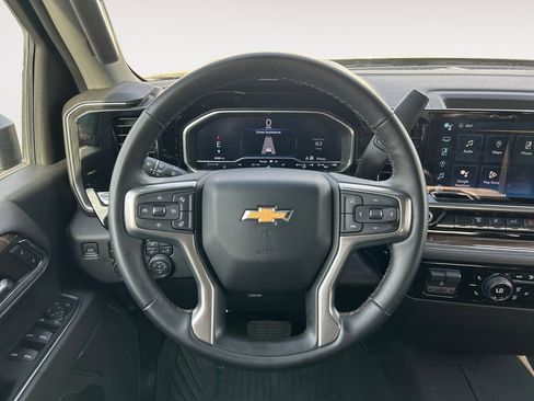 Used 2024 Chevrolet Silverado 2500 LT w/ Convenience Package AWD/4WD image 14