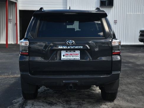 Used 2024 Toyota 4Runner SR5 image 5