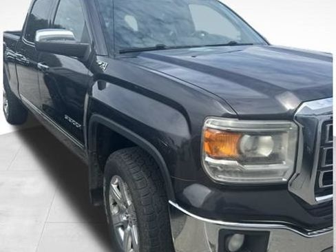 Used 2014 GMC Sierra 1500 SLT w/ Suspension Package, Off-Road AWD/4WD image 3