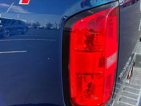 Used 2020 Chevrolet Colorado LT w/ Safety Package image 23