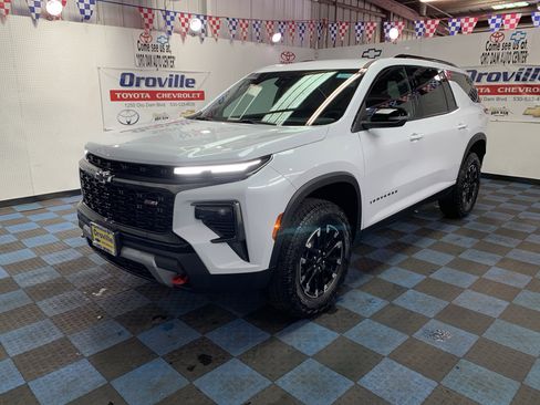 New 2026 Chevrolet Traverse Z71 image 1