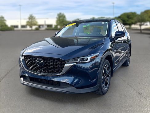 Used 2023 MAZDA CX-5 AWD 2.5 S w/ Premium Plus Pkg image 3